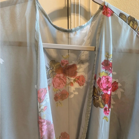Sheer Floral Kimono Size XL - Picture 5 of 5